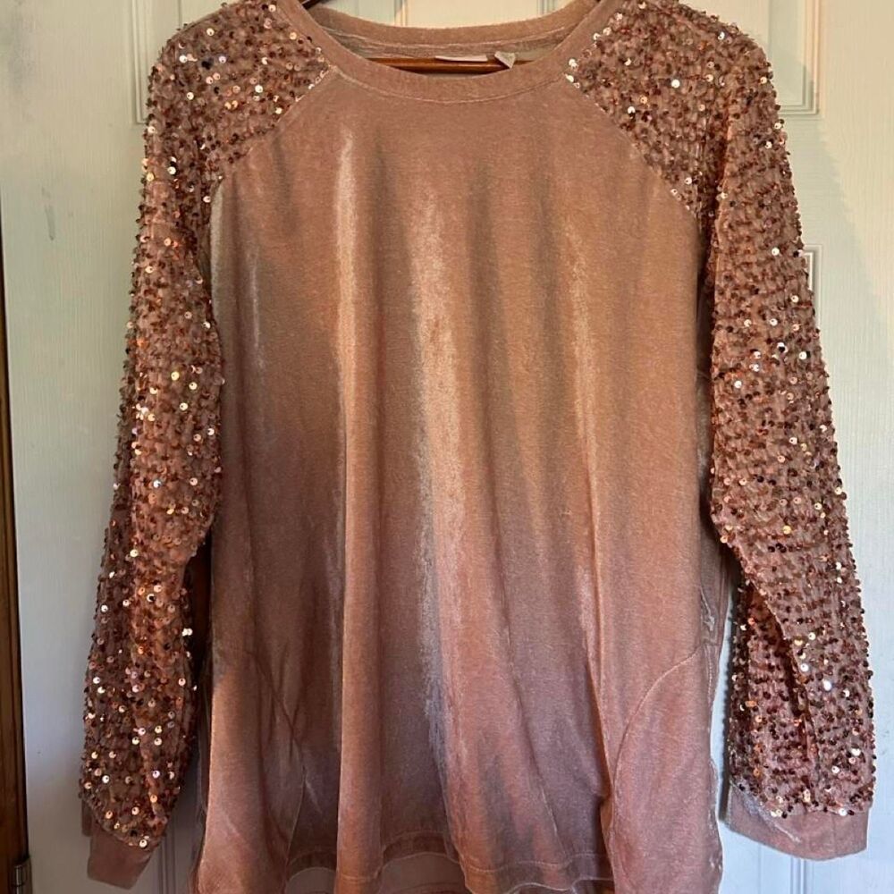 Logo-by-lori-goldstein Women's Pink and Gold Blouse